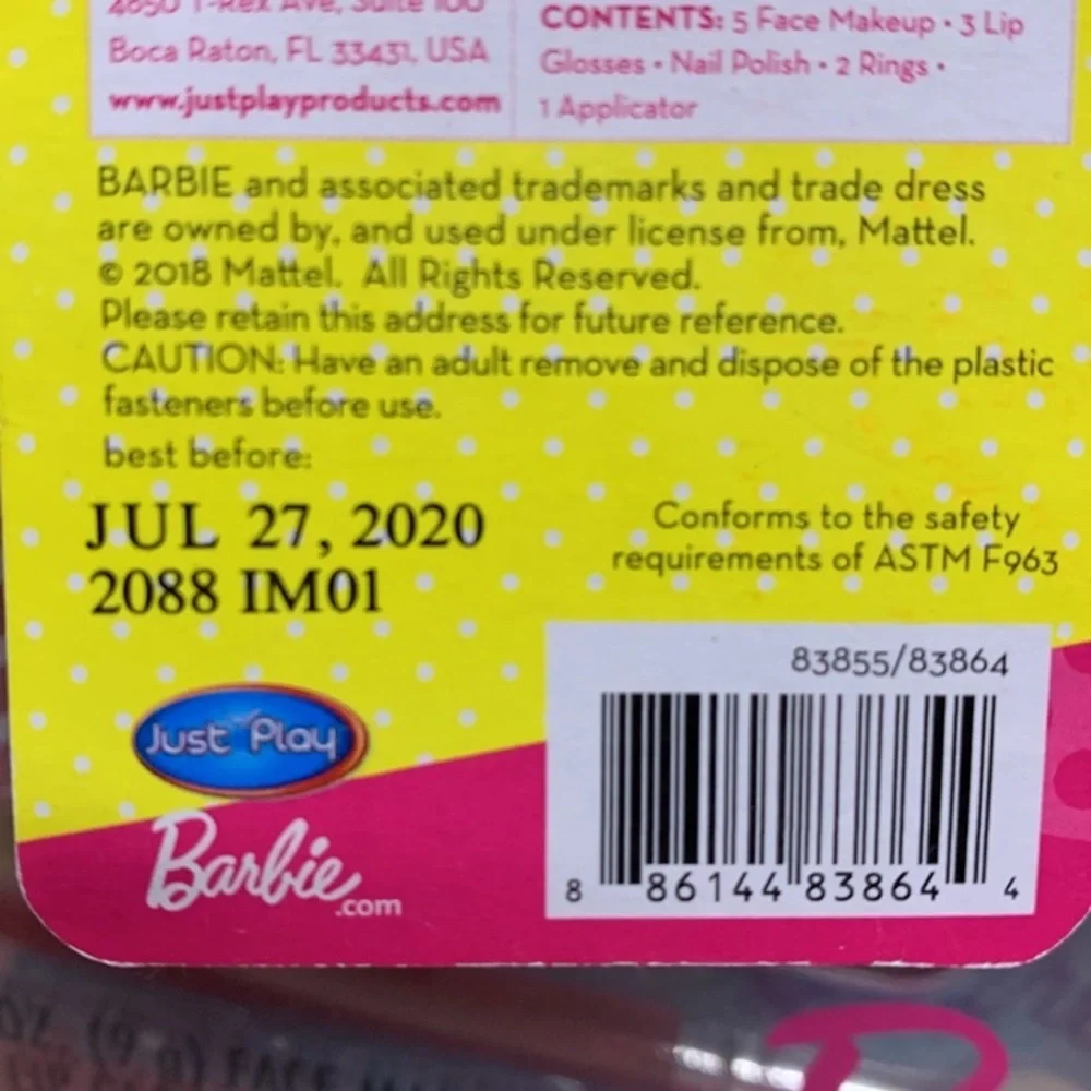 Barbie Super sweet make-up pink case Just Play 2018 expired